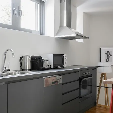 Zoia The Hill By Upstreet Aparthotel
